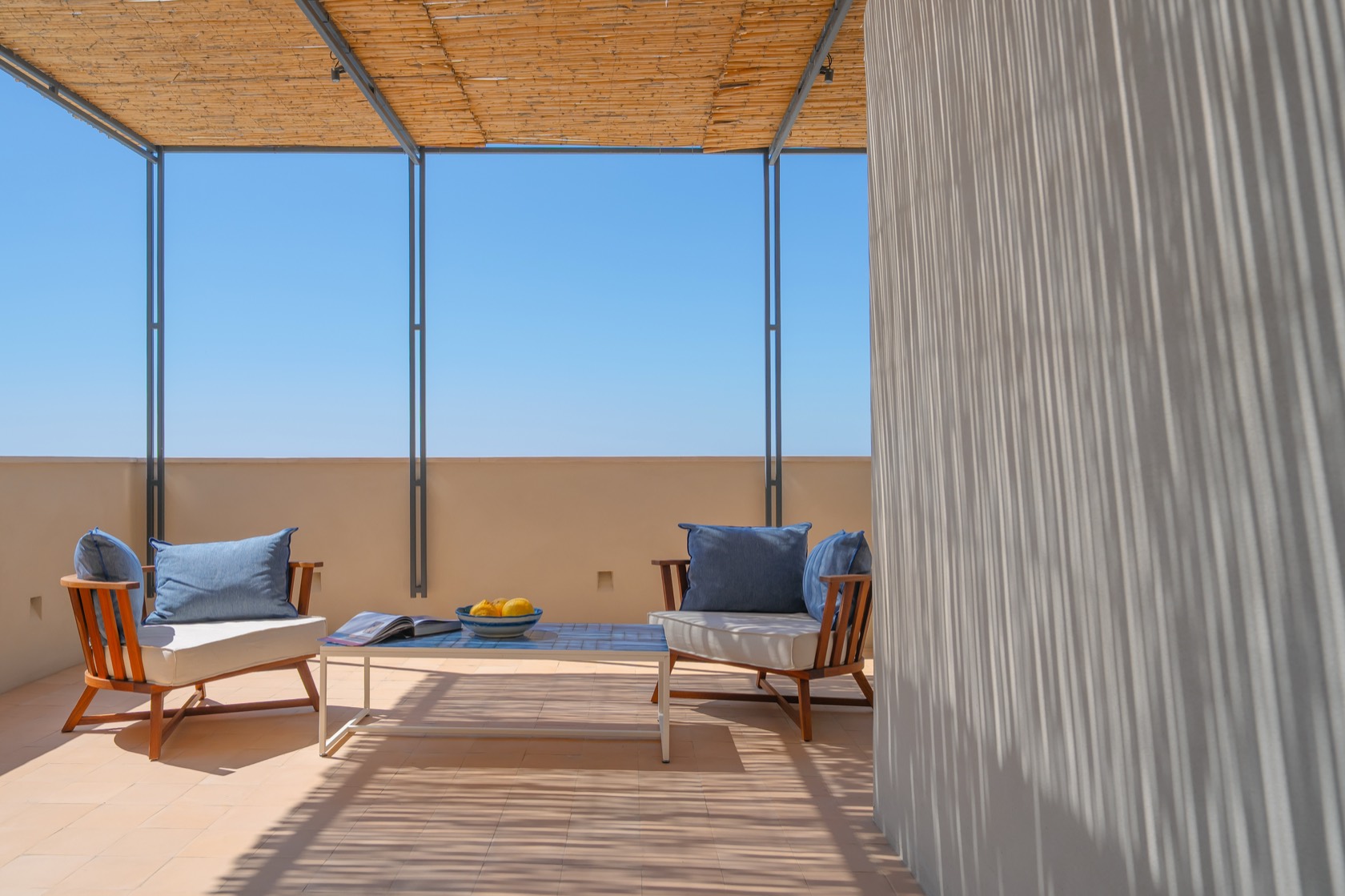 Terrace lounge